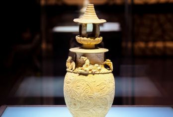 景德镇中国陶瓷博物馆|含门票|1.5-2H拼/包团人工讲解【[精品小团]配对蓝牙耳机，保证讲解品质】