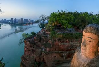都江堰+乐山大佛一日游2-6人团独立出行含门票纯玩三环内接送【[品质纯玩]睡醒出发，纯玩品质，不进店不购物，无强制消费行程透明，自由出行！】