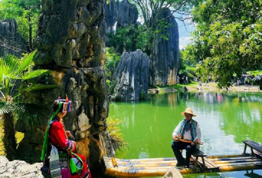 石林风景区一日游 7人内小团+含门票+上门接送+可选择私家团【[深度游玩]出发时间和游玩时间自由、拒绝赶时间、拒绝走马观花、游玩时间充足、真正做到您的行程您做主；】