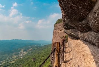 剑门关+翠云廊一日游《纯玩无购物》【游：剑门关险，一夫当关万夫莫开】