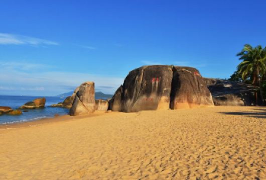 椰风海韵包车一日游：南山海上观音+天涯海角+椰梦长廊【祈福文化、纪念打卡与自然日落，一站式解锁三亚核心魅力。】