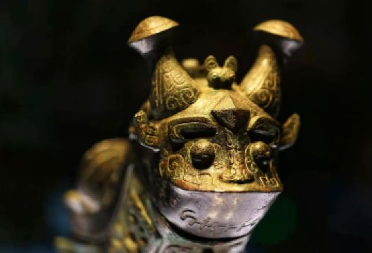 陕西历史博物馆半日游【3.5H文史专家讲说10人精品小团】【文咖说陕历博（基础馆+珍宝馆）3.5小时文史专家讲说10人小团】