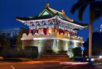 城里有故事.探索台北的老灵魂～旧台北城深度一日游【可以附加 英.日.韩.泰.越南.菲律宾.印尼.马来.等多种语言.订购栏目中订购英文.备注栏中告知即可】