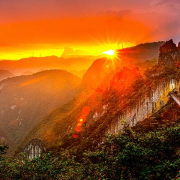 【9点班+睡醒出发】 816核工程（赠讲解）+武陵山大裂谷