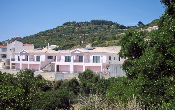 Sarantos Pool Suites-官方