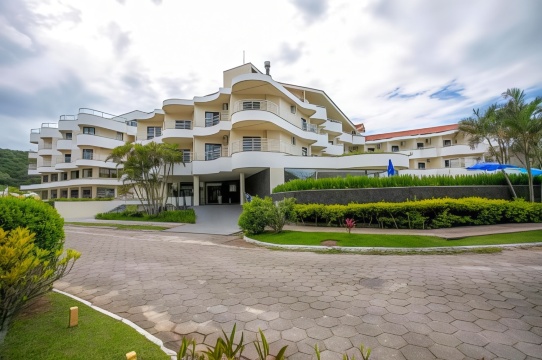 布拉瓦海滩酒店-官方