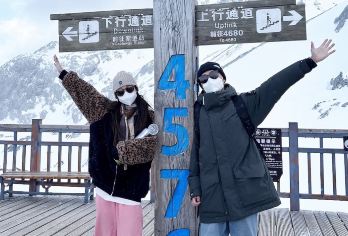 丽江玉龙雪山+冰川公园大索道+蓝月谷一日游+免费可选日照金山【精选小团：6-8人小团、大研古城束河古镇免费接送】