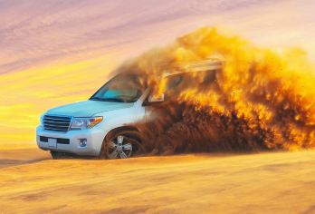 迪拜冲沙一日游【 DTT网红高端冲沙营地晚餐+表演+骑骆驼】【[中文服务]当地大型地接社，专业司机，安排中文在线客服全程衔接】