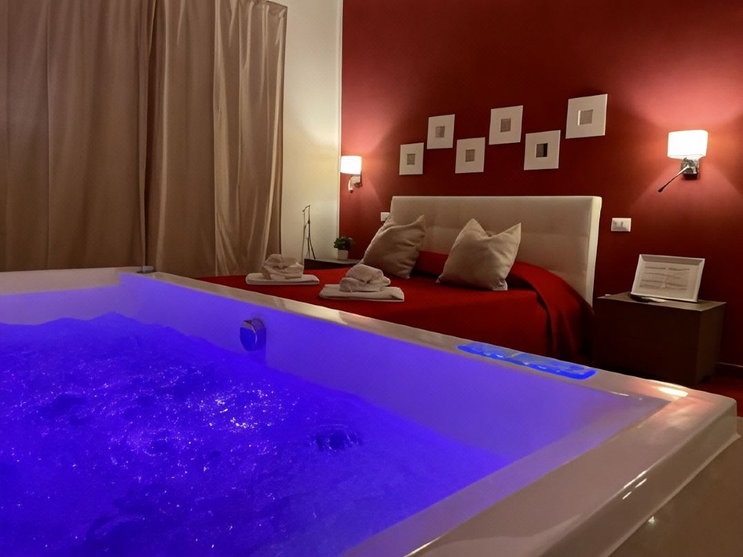 Le Coq Suites