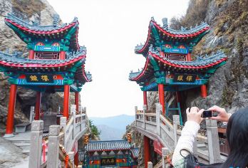 老君山景区一日游【郑州出发】【远赴人间惊鸿宴，一睹仙山盛世颜！ 又到一年赏雪季，老君山惊艳雪景来啦！】