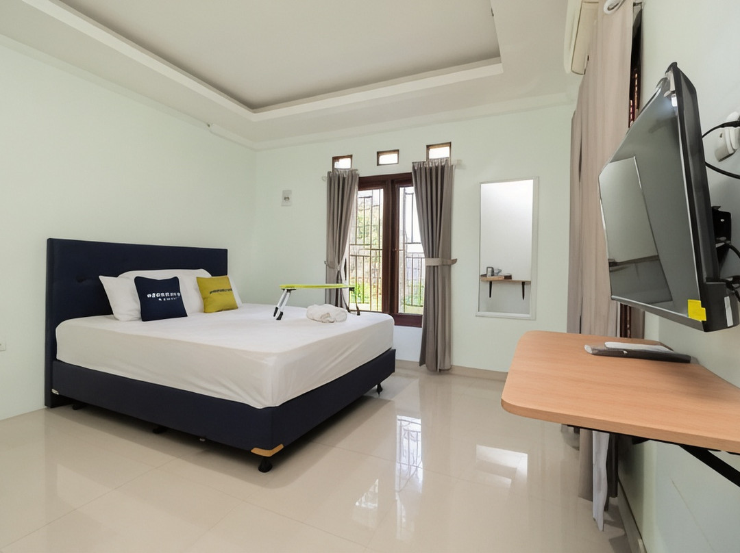 Urbanview Hotel Kampung Istal Megamendung Puncak by RedDoorz