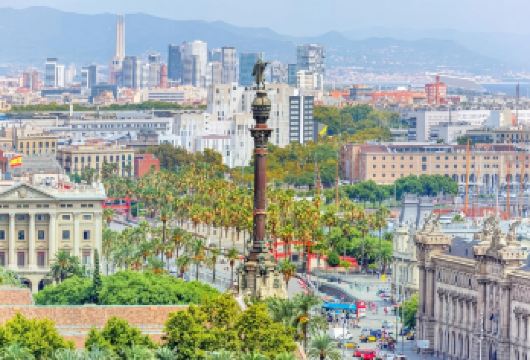 西班牙巴萨罗那塔沙滩+旧港+哥伦布纪念碑+波盖利亚市场【欣赏巴塞罗那这座美丽的港口城市，美丽的地中海，了解航海历史以及市井生活，人文历史生活全面了解！】