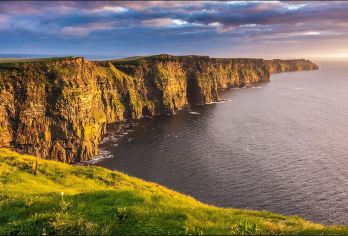 莫赫悬崖 & 布伦国家公园 & 高威一日游（都柏林出发）【参观令人惊叹的莫赫悬崖，惊叹于大西洋的壮丽景色】