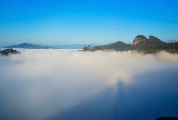 【保证竹筏】武夷山+竹筏漂流一日游:探寻碧水丹山文化之旅【[阅青山]登天游远眺云海俯瞰九曲溪，[听清水]泛舟九曲沿途欣赏两岸奇峰怪石，感受“人在画中游”诗意】