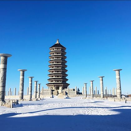 抚远黑瞎子岛+东极广场+赫哲民俗展示馆一日游