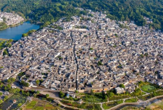 腾冲热海+滇西抗战纪念馆+叠水河+和顺古镇一日游【8人小团】【2-8人商务小团舒适出行，范围内酒店接送；】