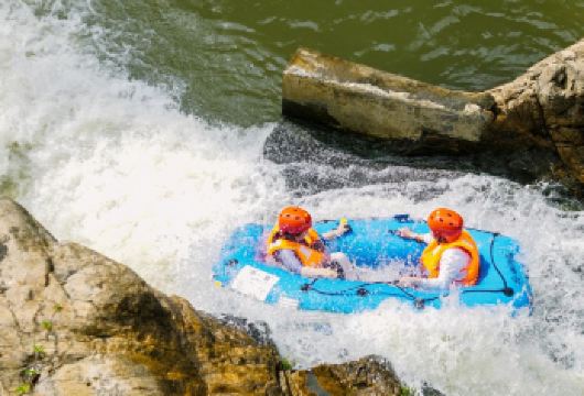 五指山红峡谷漂流一日游【激情漂流】