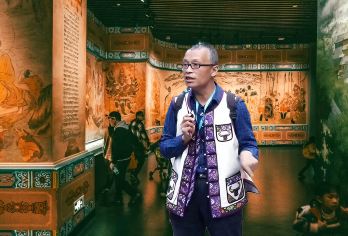 云南省博物馆2.5小时讲解：资深讲师+当天可定+含耳麦免预约【[专业讲解]专注做云南省博物馆讲解，资深讲解老师深入讲解2.5小时；】