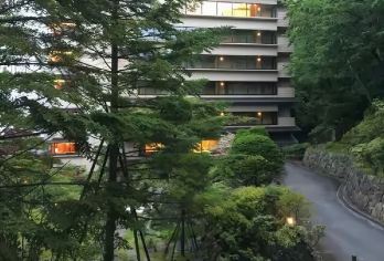 日本北海道+洞爷湖+登别熊牧场一日游/行程可调-可定制多日【包车一日游，解锁旅行新方式！独立车辆配备经验丰富的老司机，为您量身打造专属行程。】