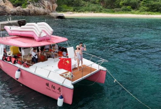 三亚湾/万宁双岛/陵水双帆石出海海钓【专业船长教学+渔具】【专业船长服务】