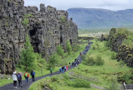 冰岛雷克雅未克南岸之旅-黑沙滩 可定制【中文专车-悦享旅途】【中文专车出行，景点灵活调整，打卡经典，游玩自己定义，无需等待，专属贴心服务，尽享惬意旅程】