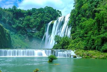 贵州黄果树瀑布景区一日游【私家团+包车游+上门接送】【[独立成团]一单一团+不与陌生人拼团+无导游推销真纯玩】