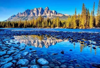 加拿大班夫国家公园班夫小镇+露易斯湖【中文包车/个性化定制】【免费量身定制行程，多日行程包车巨惠！详情可咨询客服人员！】