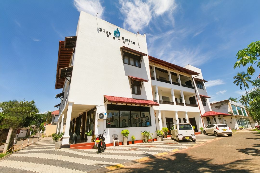Blue Spring Hotel