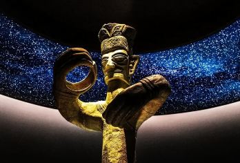 成都+三星堆博物馆一日包车游【5-9座车丨三环内免费接】【[30年老社自营线路]专注四川纯玩旅行，大品牌，正规操作】