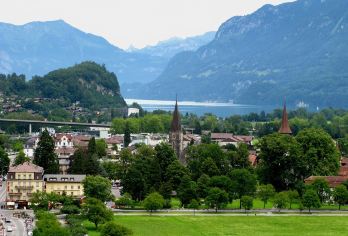 瑞士因特拉肯少女峰一日游欧洲之巅+图恩湖苏黎世酒店接送【专业中文导游讲解兼专业司机酒店接送】