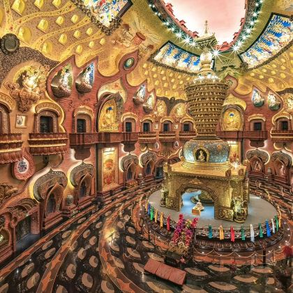 牛首山文化旅游区+大报恩寺+秦淮河游船丨晚出发10点集合