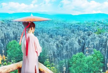 昆明石林+九乡一日游【15人内小团◆新套票含双游船+双索道】【[自有品牌]天天发班，质量保证，不转团。一天玩转两大景点，5A级景区地上看石林+4A级景区地下探九乡】