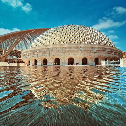 南京总统府+网红牛首山+大报恩寺+夫子庙秦淮风光带1日活动