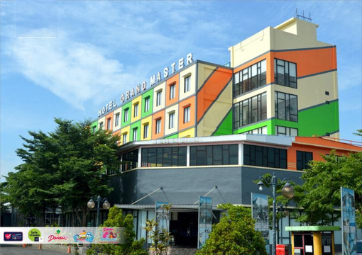 普沃达迪凯里亚德格兰名家饭店