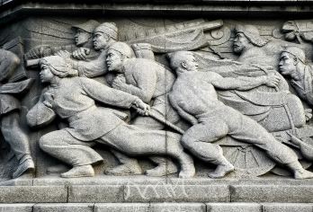 淮海战役烈士纪念塔【猩咖说|门票代预约|包团1.5H精讲】【[大咖讲解]语音导览再智能，比不上猩咖老师的幽默风趣，拒绝瞎逛，追寻深度体验。】