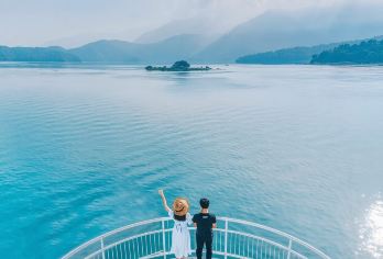 台湾观光巴士{观光局主导}～日月潭一日游[拼车.2人成行}【可以附加 英.日.韩.泰.越南.菲律宾.印尼.马来.等多种语言.订购栏目中订购英文.备注栏中告知即可】
