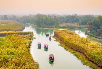 杭州西溪湿地公园+宋城1日游【门票全含 纯玩团 天天发车】【畅游地标景点，寻国家宝藏，赏世界文化遗产，漫游古街感受此座老城慢时光】
