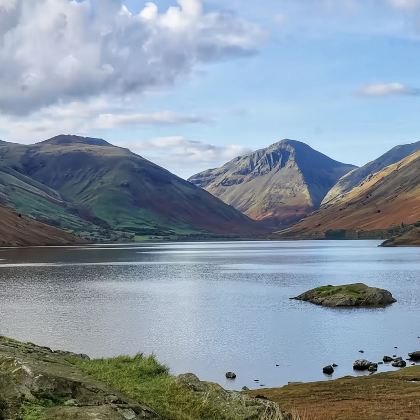 英国曼彻斯特出发直达湖区小镇hiking一日游