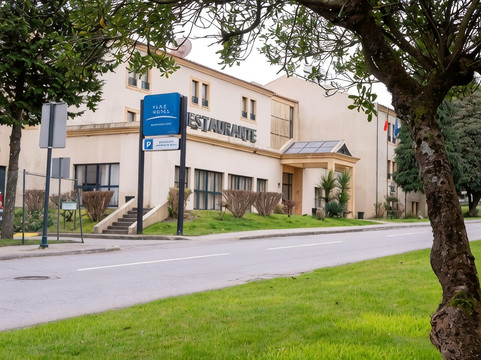 Marinhao酒店住宿-Guimaraes-Fafe Flag Hotel