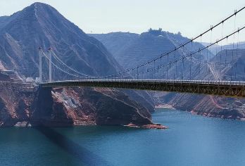 黄洮交汇口+炳灵寺石窟1日游【私家小团/一单一团/上门接送】【私家小团，上门接送，畅玩各个景点，看甘肃“小洱海”，含门票，含快艇。】