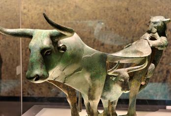 云南省博物馆2.5小时讲解：当天可定含耳麦免预约+15人小团【[精品小团]15人内高品小团，含耳麦无需预约，省时省心。】