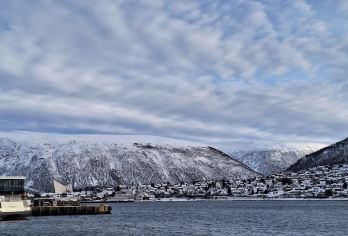 挪威特罗姆瑟-索玛若伊岛“无时间之境”【中文专车-悦享旅程】【中文专车出行，景点灵活调整，打卡经典，游玩自己定义，无需等待，专属贴心服务，尽享惬意旅程】