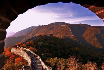 北京慕田峪长城+颐和园+圆明园包车【出发时间自由-上门接送】【了解元明清以来的中华文化，饱览众多名胜古迹和人文景观；可提供中英文导游服务；】