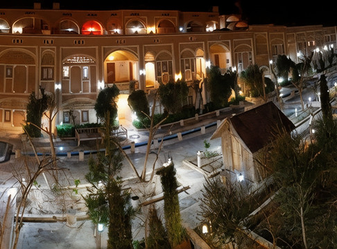 梅博德酒店住宿-Moshir al-Mamalek Garden Hotel