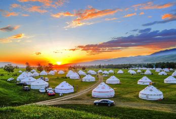 那拉提草原一日游【精致小团+深度游玩+店铺领劵+上门接送】【[核心优势]轻奢小团+伊宁市区免费上门接送+免费接送火车/飞机+五座或七座车型更好乘坐体验】