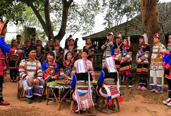 【司兼导】基诺山寨+傣族园一日游·6人纯玩团·感受民族文化【充足的游览时间，多出发、返程时间可选，让旅行重回温度；】