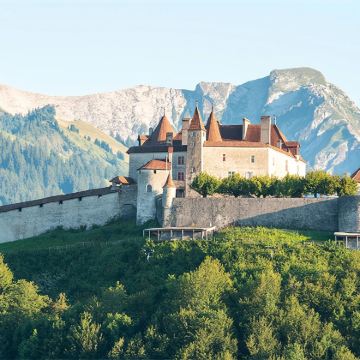 格吕耶尔城堡+格吕耶尔之家+洛桑大教堂+奥林匹克博物馆