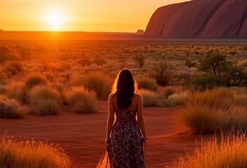 乌鲁鲁卡塔丘塔国家公园半日游【观日出·艾尔斯岩丨徒步丨中文】【[经典行程]乌鲁鲁日出，圣迹寻踪及岩石环游之旅】