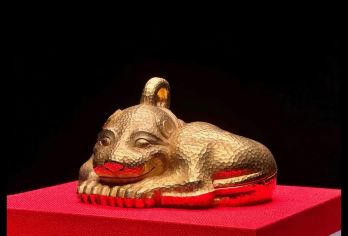 南京博物院8人团/15人团/大团/私家团 2h 趣味人工讲解【[深度讲解]专业金牌导游深度讲解特展和历史馆，拒绝走马观花，深入感受南博文化】