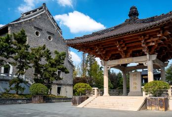 扬州大明寺【猩咖说|2H趣讲|含门票耳机】【[一单一团]独立小包团服务一对一，提供蓝牙讲解耳机，品质有保障】